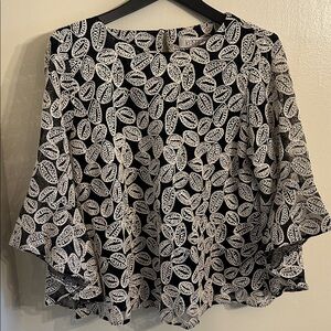 Kasper Monochrome Leaf Pattern Blouse